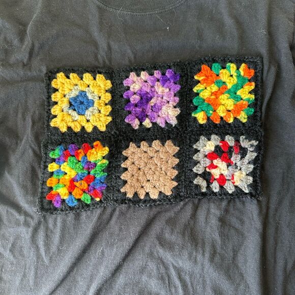 My Series NY Granny Square T Shirt Short Sleeve Black Size Small One Of A Kind - Picture 2 of 6